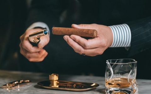 新形勢下商業(yè)銀行分支機(jī)構(gòu)日間流動性風(fēng)險管理分析（商業(yè)銀行流動性風(fēng)險管理研究）