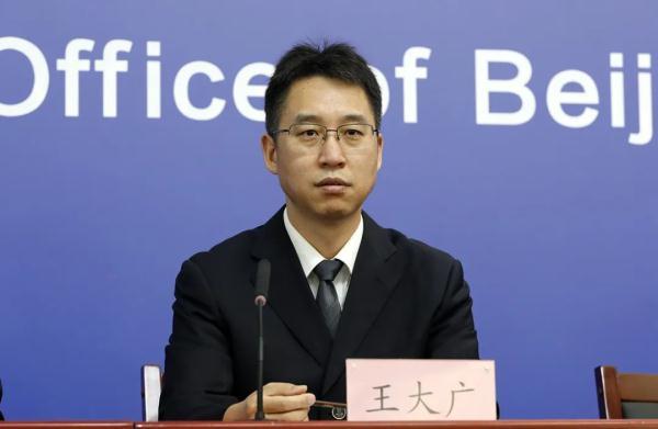 北京：抓經(jīng)營必須抓防疫，統(tǒng)籌做好社會面疫情風險排查工作（堅決做好北京疫情防控）