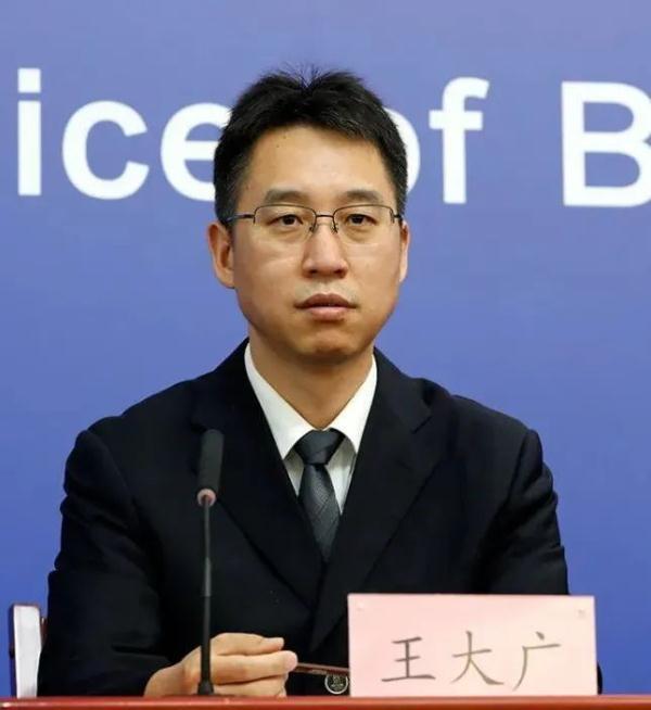 北京：抓經(jīng)營必須抓防疫，統(tǒng)籌做好社會面疫情風險排查工作（堅決做好北京疫情防控）