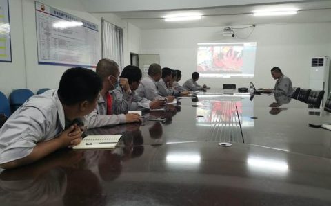 工程項(xiàng)目安全會(huì)議應(yīng)該怎么開？（工程項(xiàng)目安全會(huì)議應(yīng)該怎么開展）