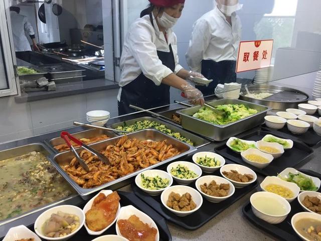 辦社區(qū)食堂，經(jīng)費從哪里來？實行怎樣的管理模式（辦社區(qū)食堂,經(jīng)費從哪里來-實行怎樣的管理模式制度）